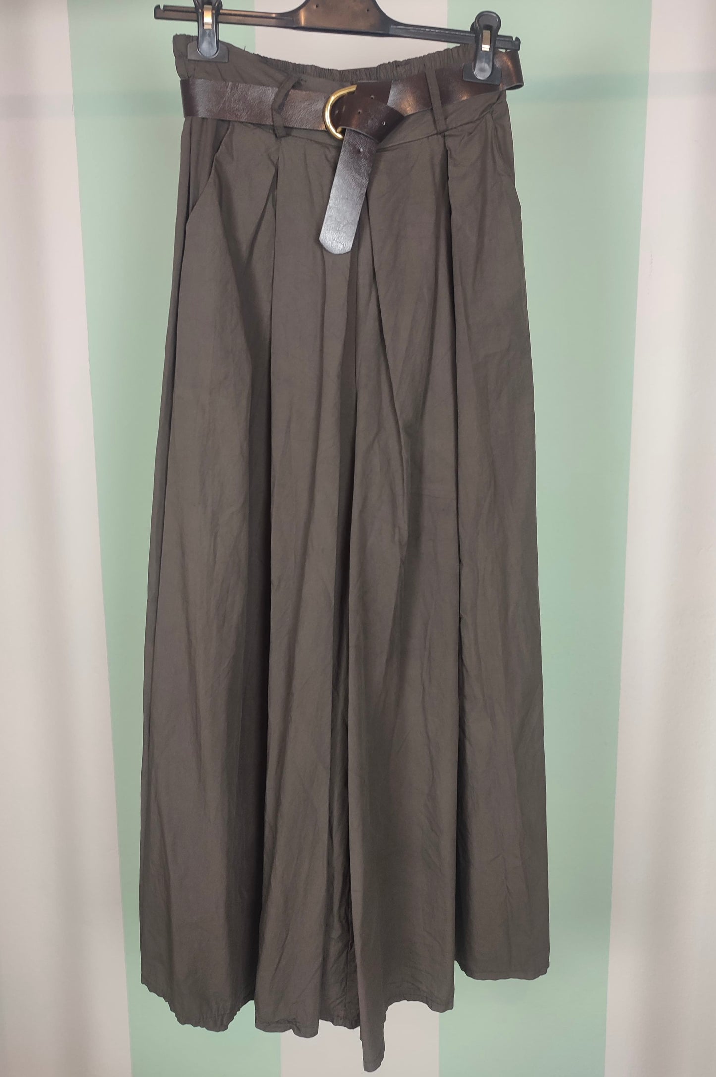 Pantalone Tunisi